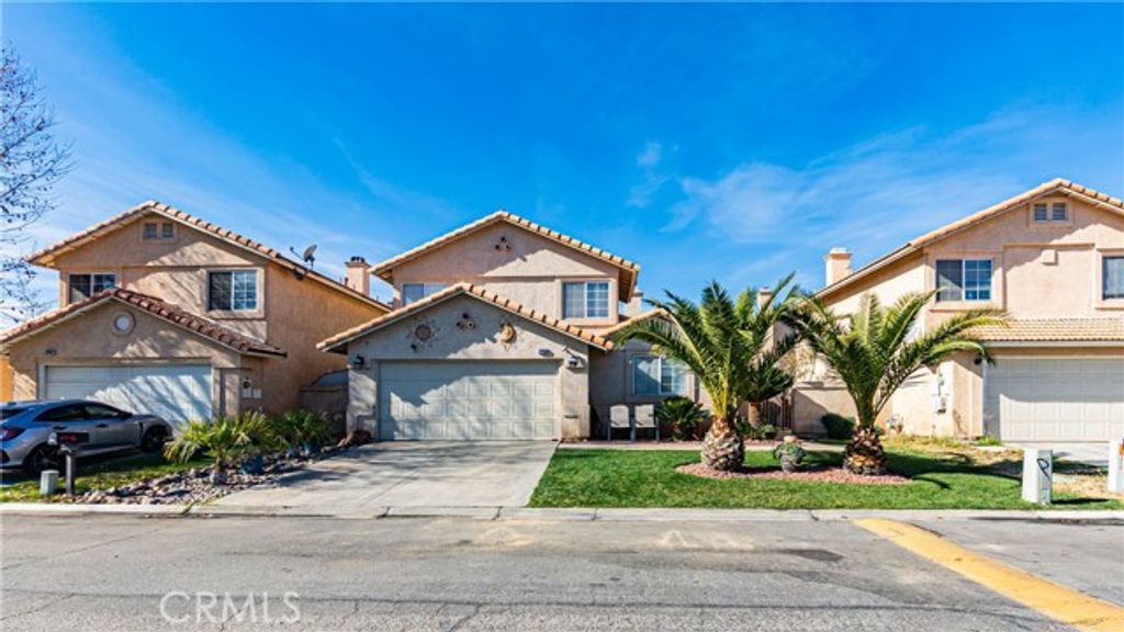12450 Silverwood Lane, Victorville, CA 92395