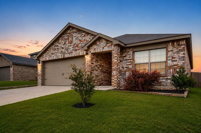 116 Bandana Circle, Newark, TX 76071