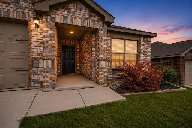 116 Bandana Circle, Newark, TX 76071