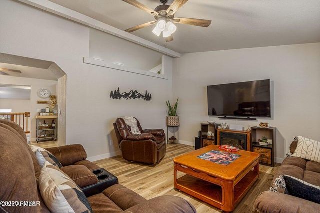 1590 PETERSON Road, Lakeside, AZ 85929