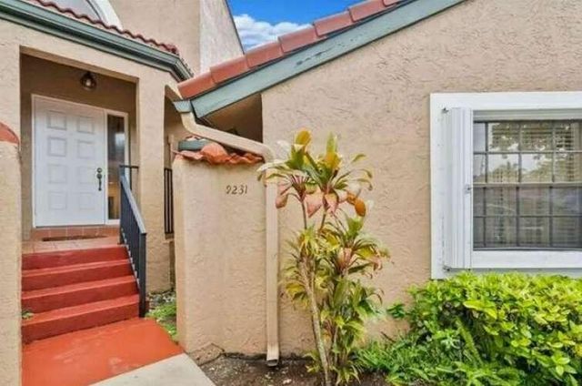 9231 W Sunrise Boulevard, Plantation, FL 33322