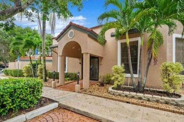 9231 W Sunrise Boulevard, Plantation, FL 33322