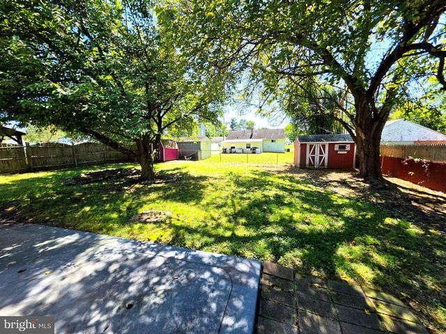 1211 COOPER ST, Woodbury, NJ 08096