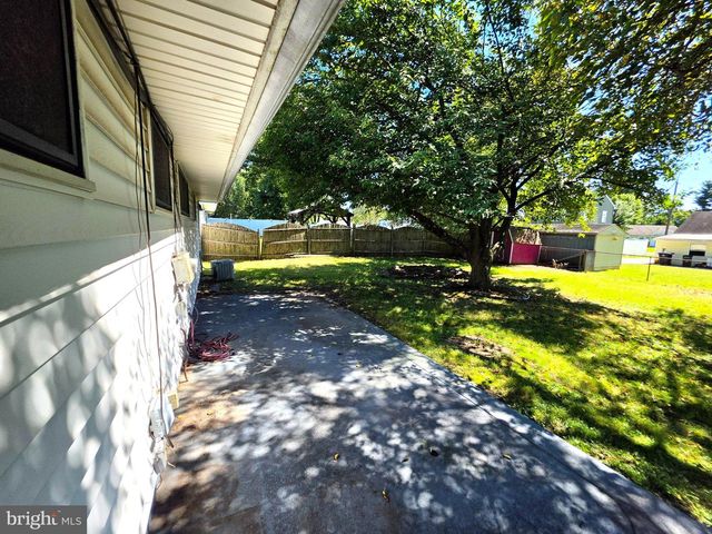 1211 COOPER ST, Woodbury, NJ 08096