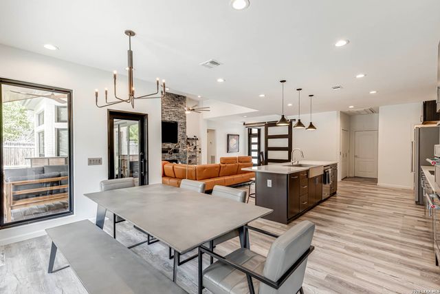 15919 Mission Rdg, San Antonio, TX 78232