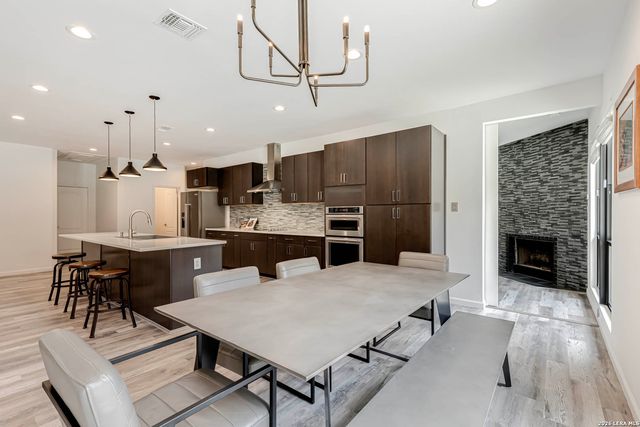 15919 Mission Rdg, San Antonio, TX 78232