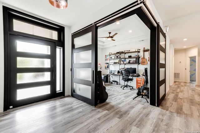 15919 Mission Rdg, San Antonio, TX 78232