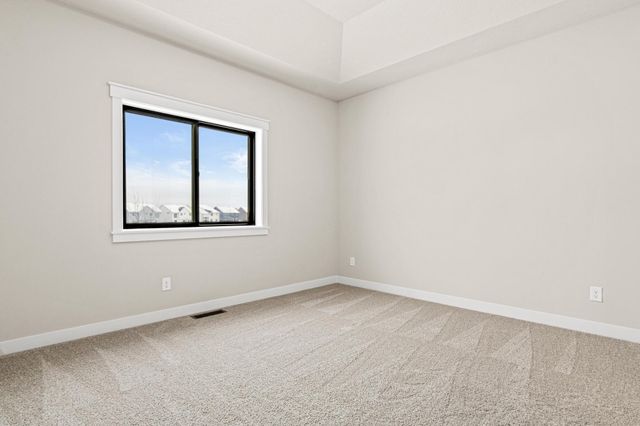 1589 Spruce Street, Farmington, MN 55024