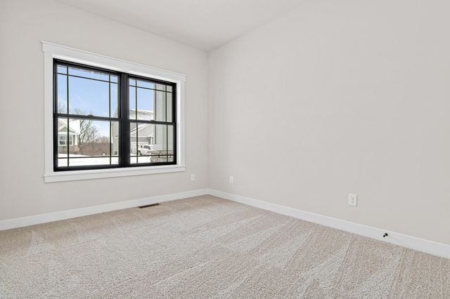 1589 Spruce Street, Farmington, MN 55024