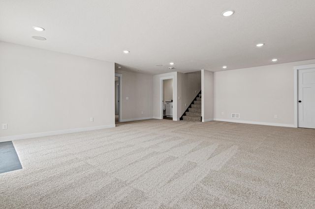 1589 Spruce Street, Farmington, MN 55024