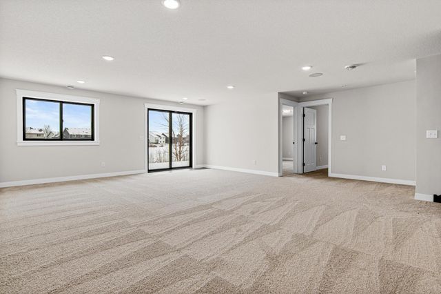 1589 Spruce Street, Farmington, MN 55024