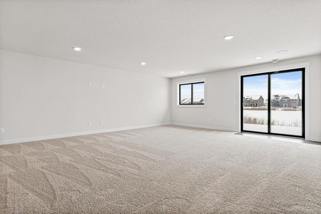 1589 Spruce Street, Farmington, MN 55024