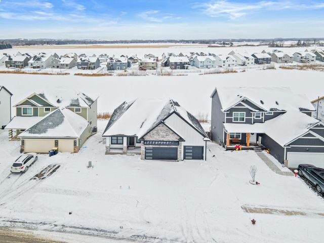 1589 Spruce Street, Farmington, MN 55024