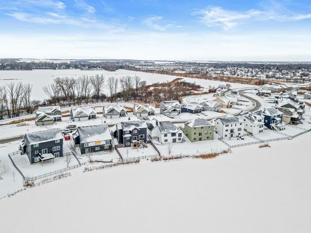 1589 Spruce Street, Farmington, MN 55024