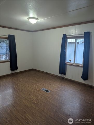 161 1st Street, Morton, WA 98356