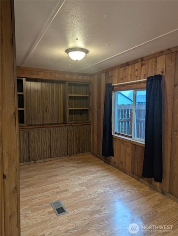 161 1st Street, Morton, WA 98356