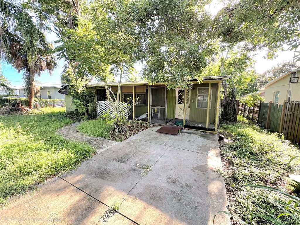 5214 RILMA AVENUE, SARASOTA, FL 34234 — exterior