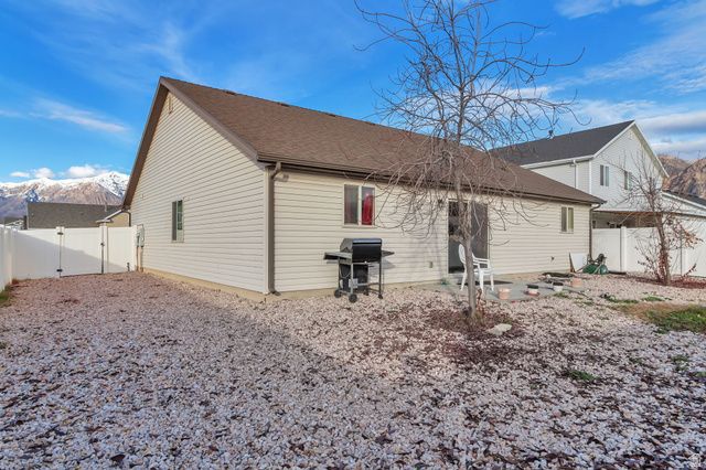 315 W LEANN WAY, Ogden, UT 84404