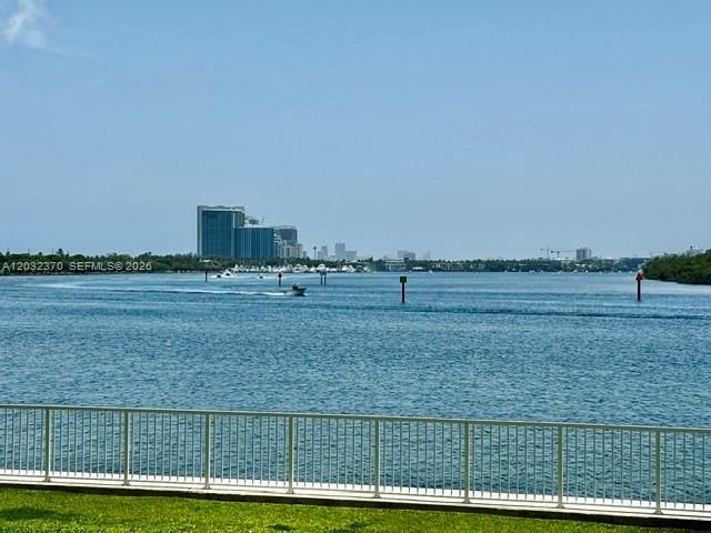 500 Bayview Drive 1923, Sunny Isles Beach, FL 33160