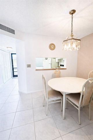 5550 Lakeside Drive 203, Margate, FL 33063