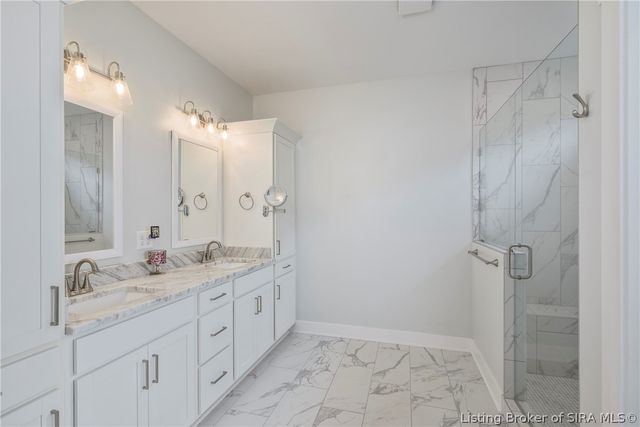 1707 Greenbrier Place, Henryville, IN 47126