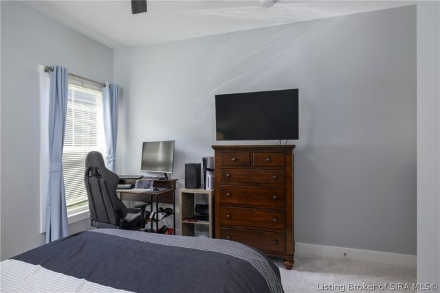 1707 Greenbrier Place, Henryville, IN 47126