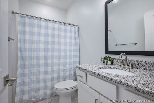 1707 Greenbrier Place, Henryville, IN 47126