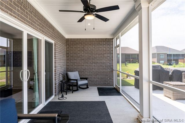1707 Greenbrier Place, Henryville, IN 47126