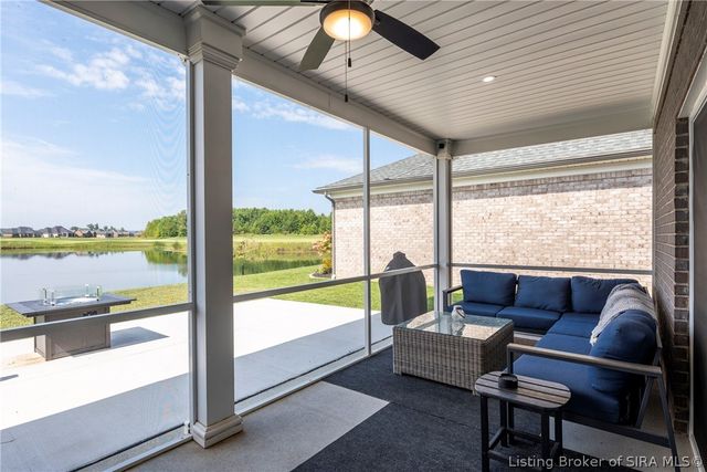 1707 Greenbrier Place, Henryville, IN 47126