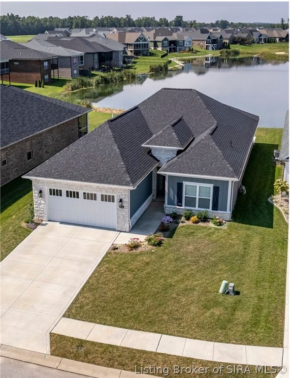 1707 Greenbrier Place, Henryville, IN 47126