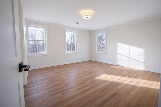 10 Popes Lane, Hingham, MA 02043