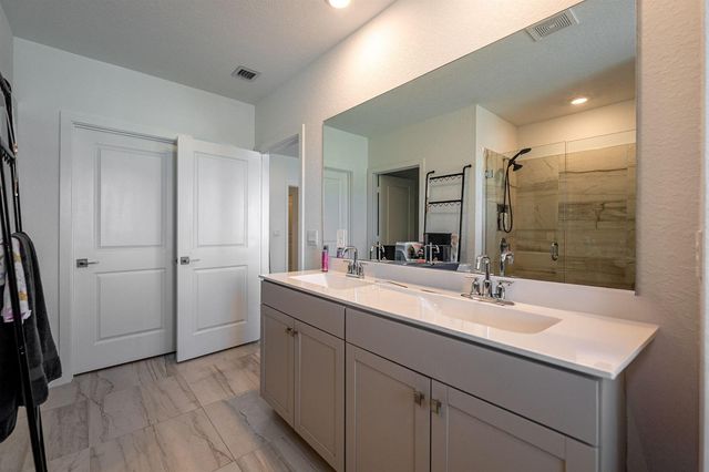 6016 SE Violet Lane, Stuart, FL 34997
