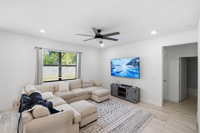 6016 SE Violet Lane, Stuart, FL 34997