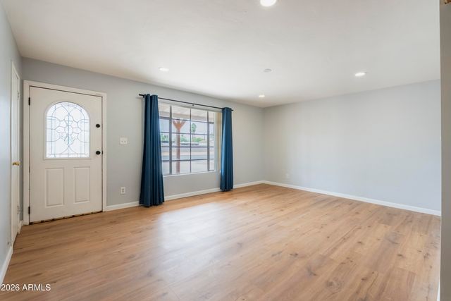 5523 N 23RD Avenue, Phoenix, AZ 85015