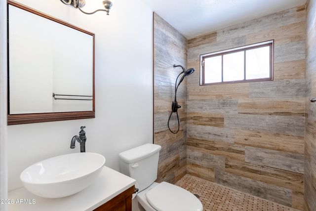 5523 N 23RD Avenue, Phoenix, AZ 85015