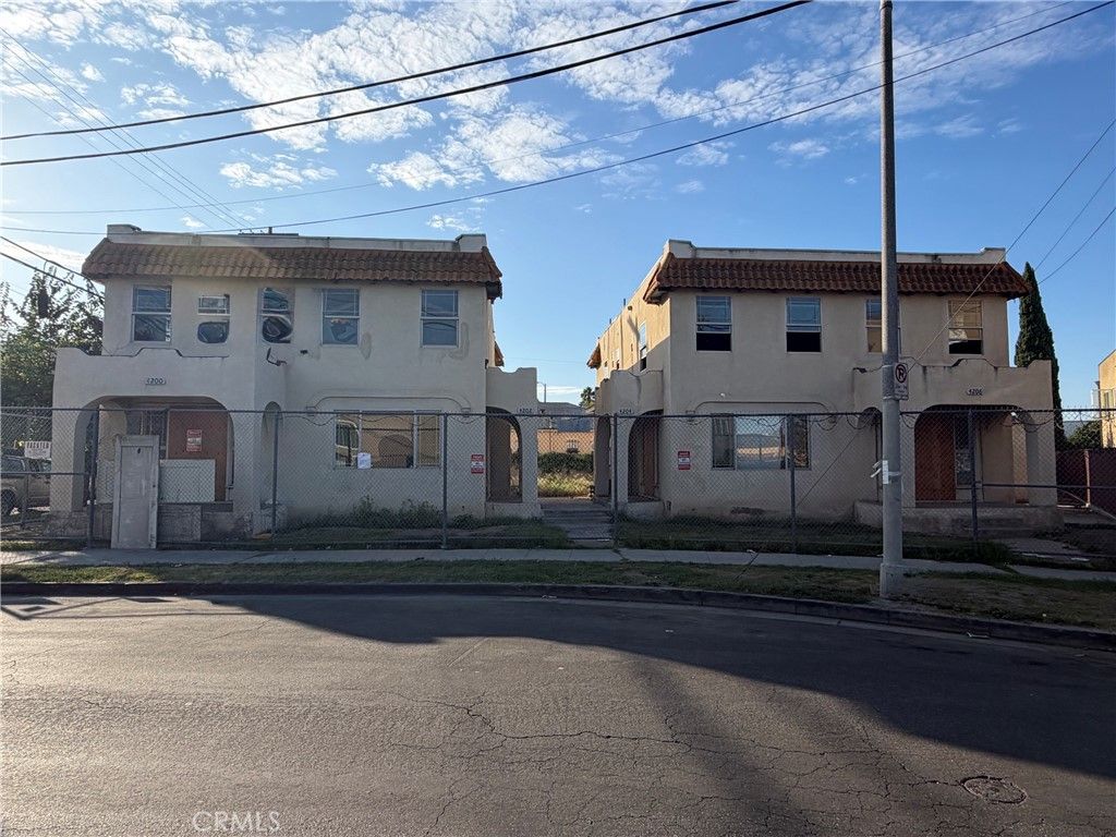 4200 W 28th, Los Angeles, CA 90018 — photo 2