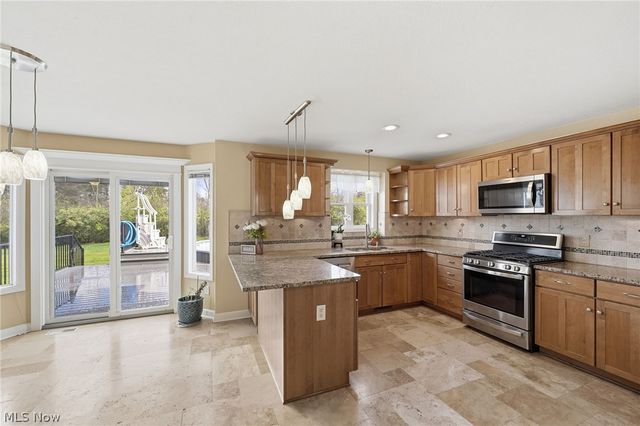 5245 Markwood Court, Valley City, OH 44280