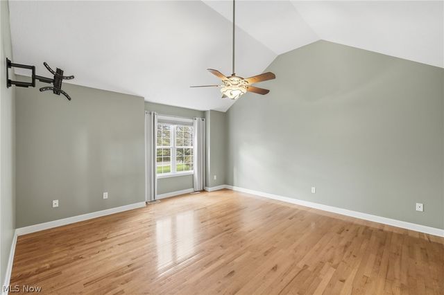 5245 Markwood Court, Valley City, OH 44280