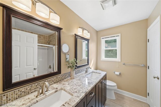 5245 Markwood Court, Valley City, OH 44280