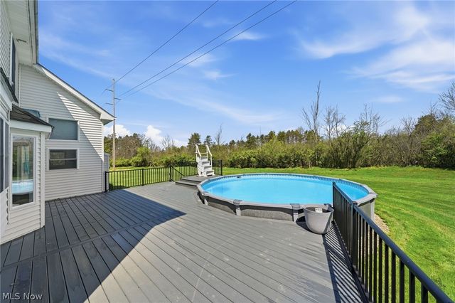 5245 Markwood Court, Valley City, OH 44280