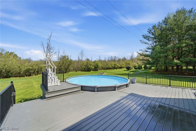 5245 Markwood Court, Valley City, OH 44280