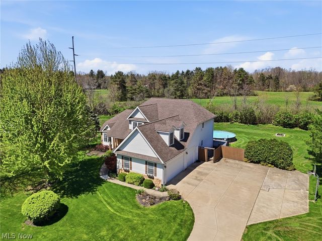 5245 Markwood Court, Valley City, OH 44280