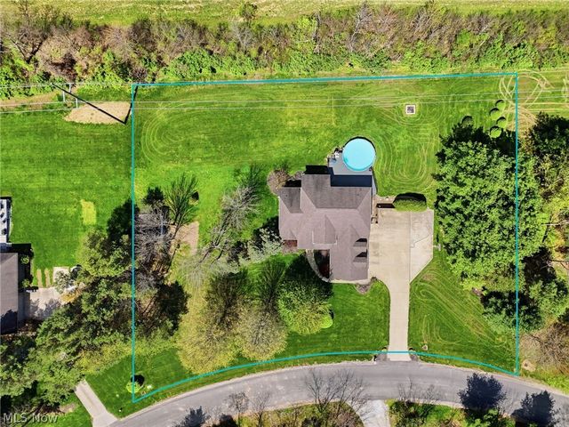 5245 Markwood Court, Valley City, OH 44280