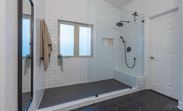 6762 Lexington Park Boulevard, Mason, OH 45040