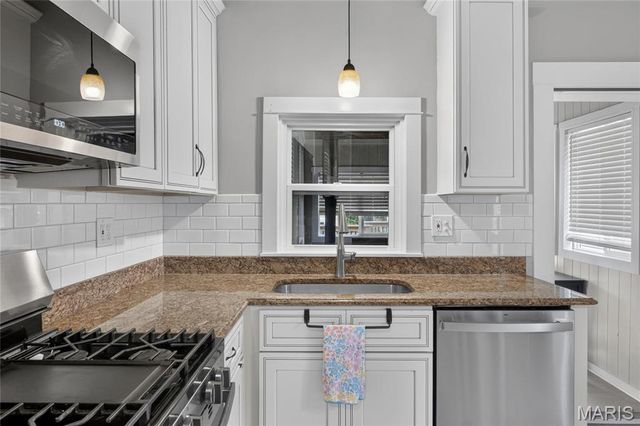 6217 Marmaduke Avenue, St Louis, MO 63139