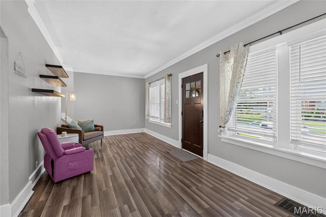 6217 Marmaduke Avenue, St Louis, MO 63139