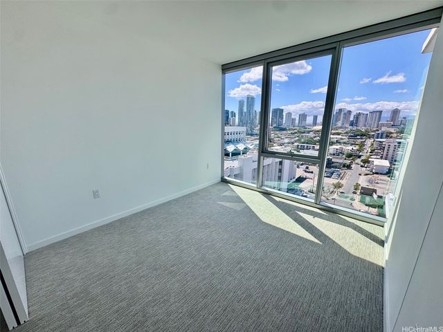 1515 Liona Street 1604, Honolulu, HI 96814