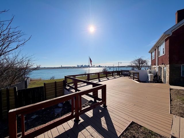 36 Annavoy 2, Boston, MA 02128