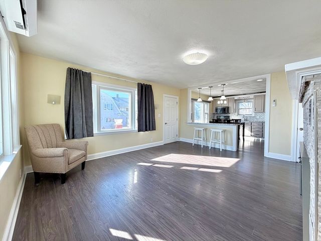 36 Annavoy 2, Boston, MA 02128