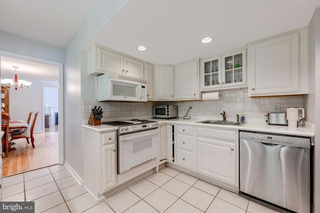 2320 ROSEDOWN DR, Reston, VA 20191
